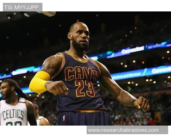 篮球明星7号的传奇之路与辉煌成就全景回顾